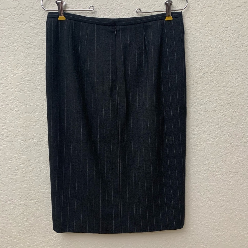 Pencil skirt